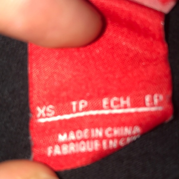 Nike Shirt - Picture 3 of 4